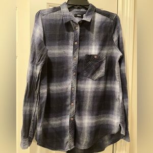 BDG Urban Outfitters women’s flannel shirt